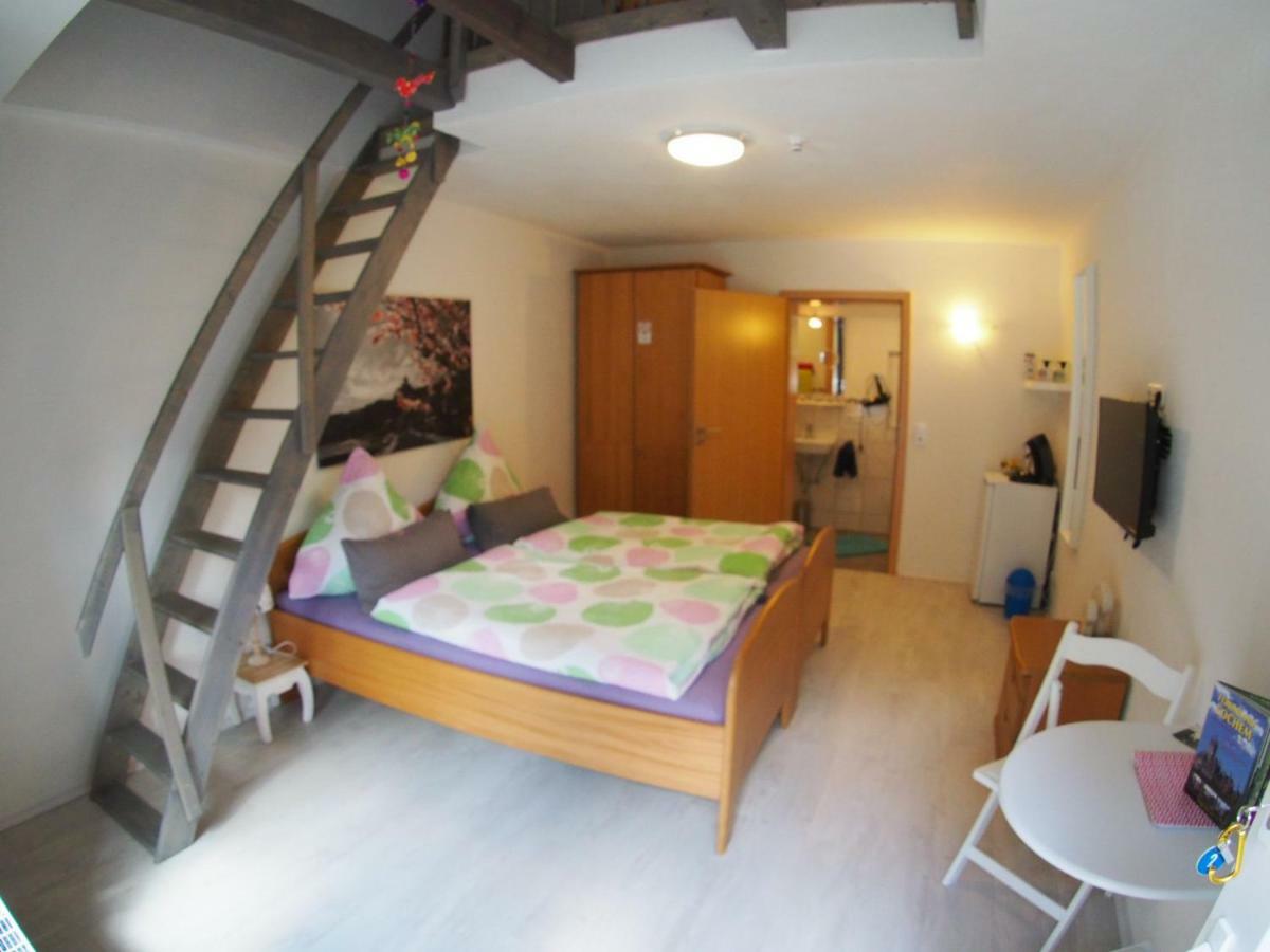 Pension Camping Schausten Cochem Exterior photo